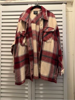 Women's Red & Cream Plaid Button-Down Shacket